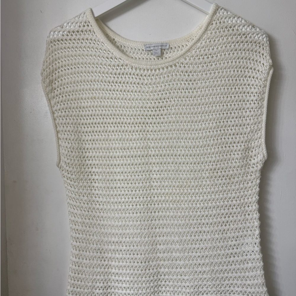 New York & Company Ivory Knit Top